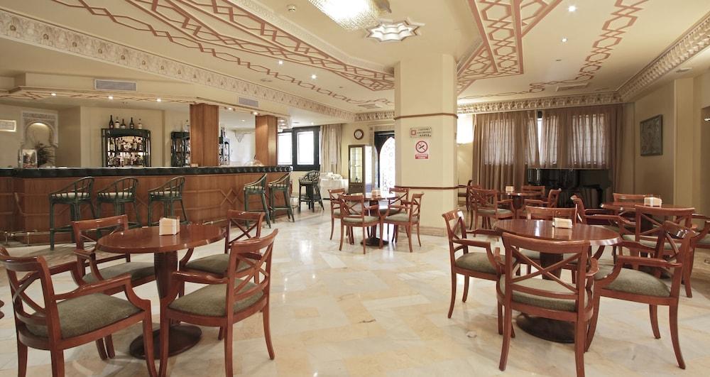 Hotel Abades Benacazón מראה חיצוני תמונה