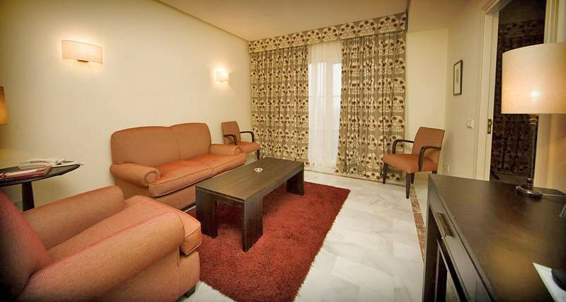 Hotel Abades Benacazón מראה חיצוני תמונה
