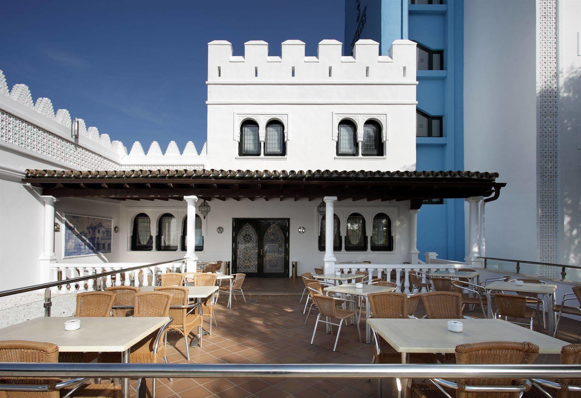 Hotel Abades Benacazón מראה חיצוני תמונה