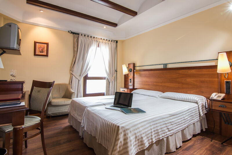 Hotel Abades Benacazón מראה חיצוני תמונה